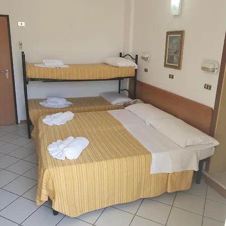 Hotel Venezia San Mauro Mare Zimmer foto